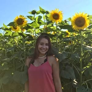 Meet your Posher, Sarah